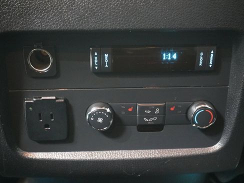 Used 2017 Ford Expedition EL Limited image 12