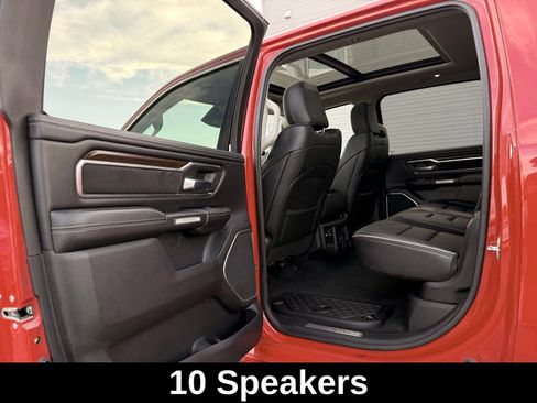 Used 2022 RAM 1500 Laramie AWD/4WD image 19