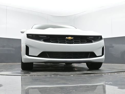 Used 2022 Chevrolet Camaro LT image 37