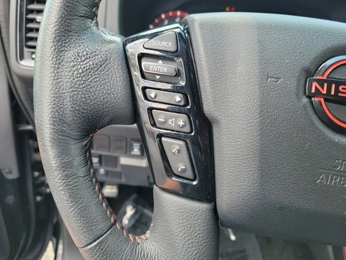 Used 2022 Nissan Frontier Pro-X RWD image 20