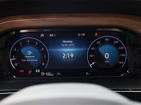 New 2026 Volkswagen Atlas SE image 12