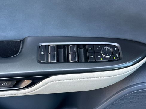 Used 2023 Lexus RZ 450e Premium w/ Technology Package image 11