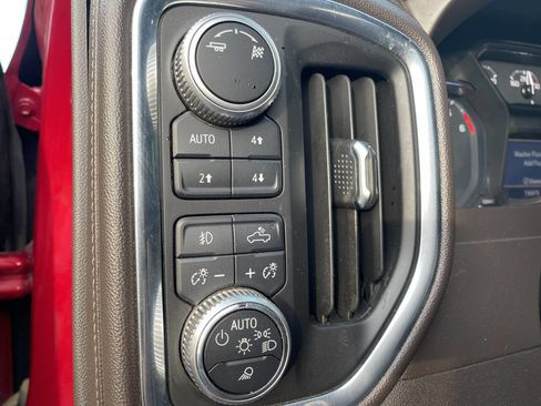 Used 2019 GMC Sierra 1500 SLT w/ SLT Premium Package image 18