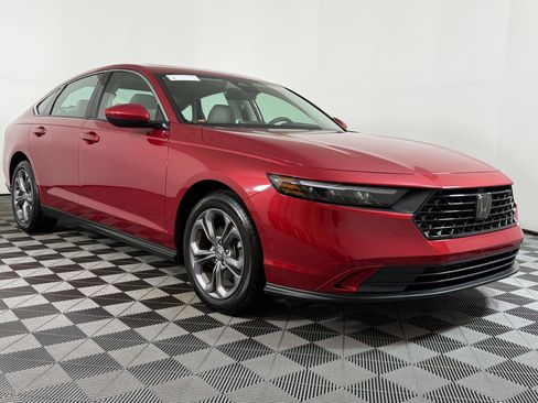 Used 2024 Honda Accord EX image 26