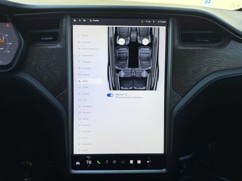 Used 2019 Tesla Model X Long Range image 18