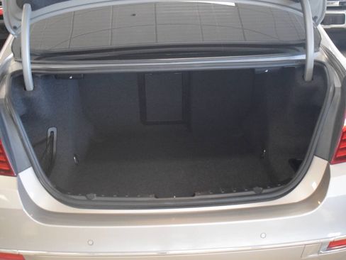 Used 2014 BMW 528i Sedan RWD image 24