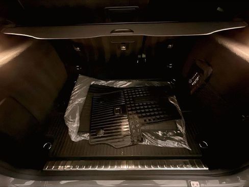 Used 2025 Mercedes-Benz G 63 AMG 4MATIC image 29