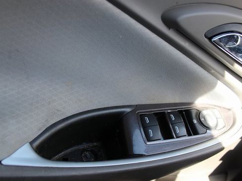 Used 2021 Chevrolet Malibu LS image 13