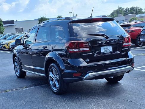 Used 2017 Dodge Journey Crossroad FWD image 5