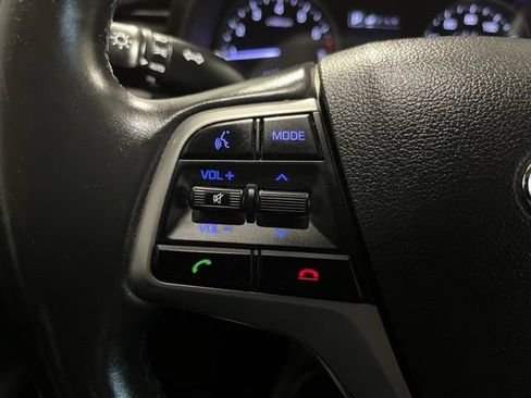 Used 2018 Hyundai Elantra Value Edition FWD image 22