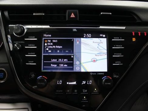 Used 2019 Toyota Camry XSE w/ Navigation Package FWD image 19