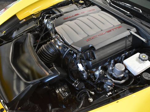 Used 2017 Chevrolet Corvette Grand Sport w/ Z07 Performance Package RWD image 20
