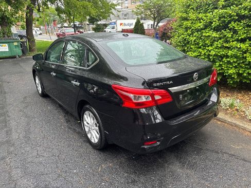 Used 2017 Nissan Sentra SV w/ Style Package FWD image 4