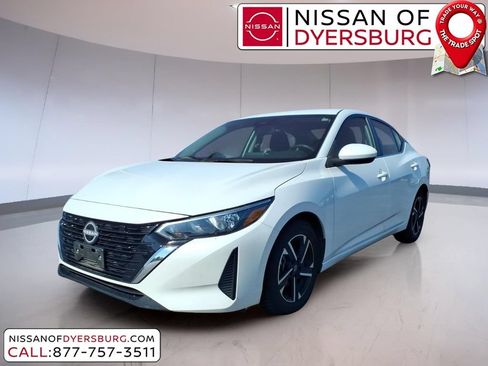 Used 2024 Nissan Sentra SV FWD image 7