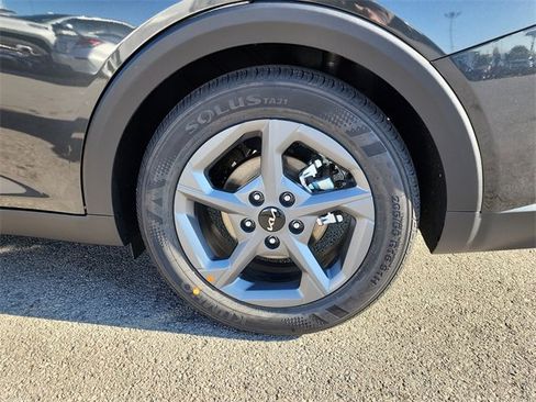 New 2025 Kia K4 LXS image 26