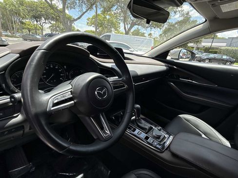 Used 2023 MAZDA CX-30 AWD 2.5 S w/ Premium Package image 19