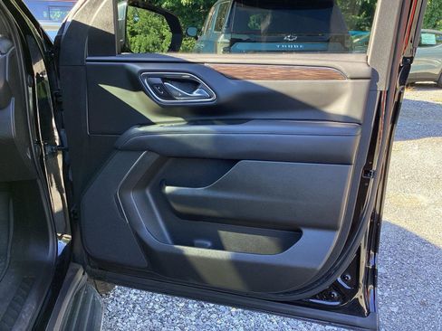 Used 2021 Chevrolet Tahoe LS RWD image 9