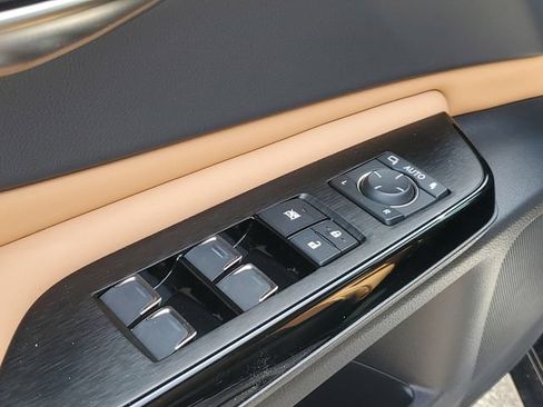 Used 2025 Lexus ES 350 Ultra Luxury w/ Accessory Package (Z1) FWD image 24