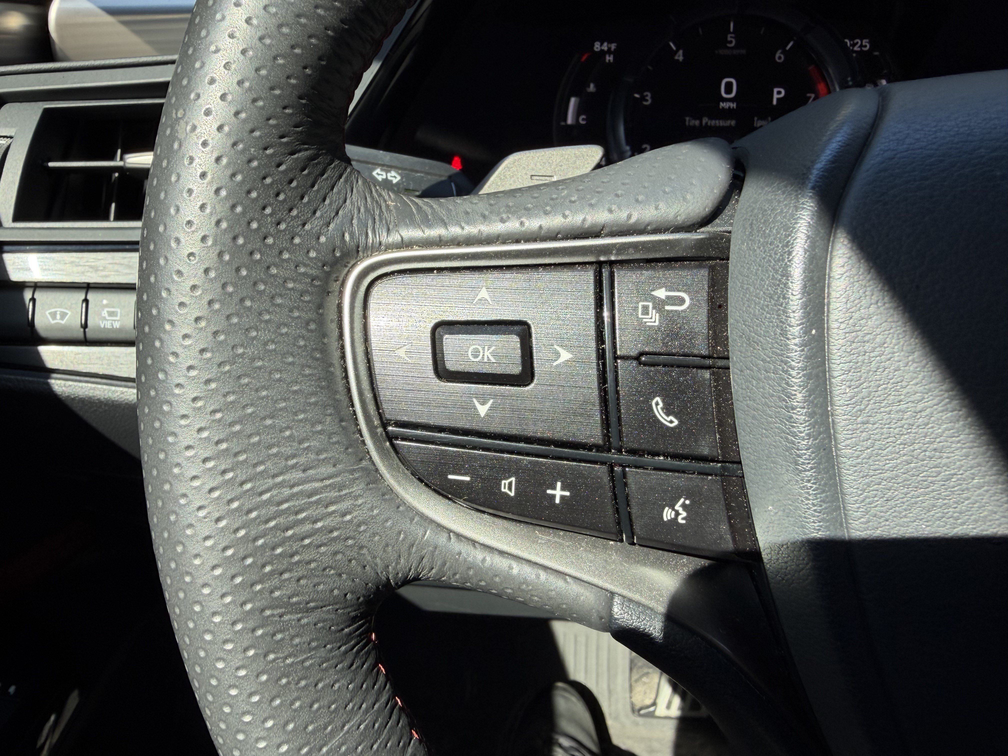 Certified 2023 Lexus ES 350 F Sport w/ Accessory Package (Z2) FWD image 18