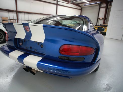 Used 1997 Dodge Viper GTS RWD image 7