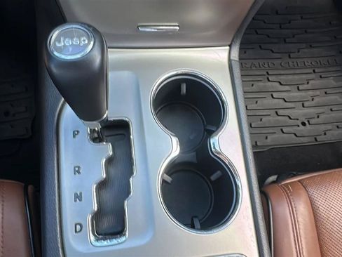 Used 2012 Jeep Grand Cherokee Overland AWD/4WD image 56