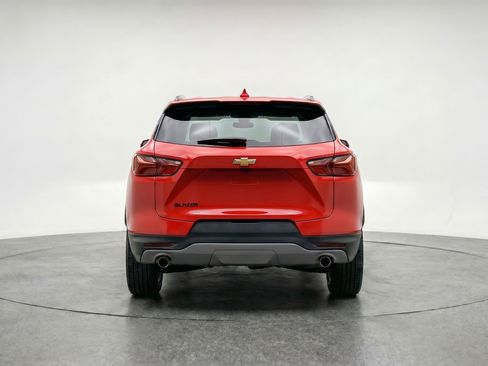 Used 2025 Chevrolet Blazer LT FWD image 7
