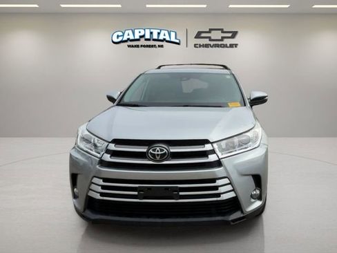 Used 2019 Toyota Highlander Plus image 8
