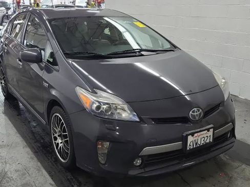 Used 2012 Toyota Prius Prime Advanced image 3