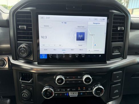 Used 2025 Ford F150 Lariat AWD/4WD image 17