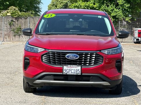 Certified 2023 Ford Escape Active FWD image 8