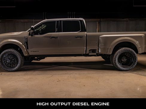 Used 2026 Ford F450 Platinum w/ Platinum Plus Package AWD/4WD image 6