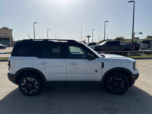 Used 2021 Ford Bronco Sport Outer Banks AWD/4WD image 17