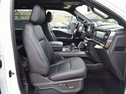 New 2025 Ford F150 Lariat w/ Equipment Group 502A High image 23