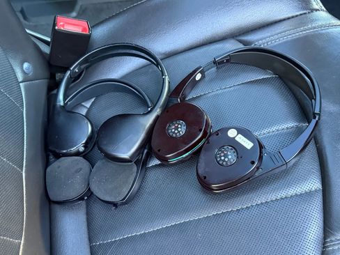 Used 2015 GMC Acadia Denali image 15