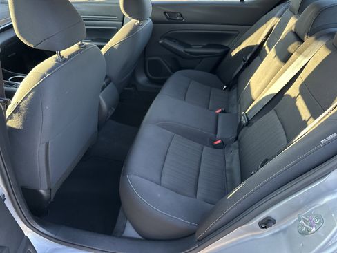 Used 2024 Nissan Altima 2.5 SV image 21