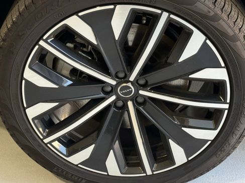 Used 2026 Volvo XC90 T8 Plus w/ Protection Package Premier AWD/4WD image 40