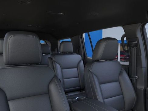 New 2026 Chevrolet Traverse LT w/ Driver Confidence Package image 25