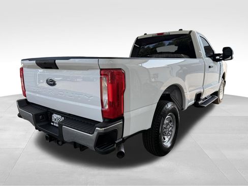 Used 2025 Ford F250 XL w/ XL Chrome Package RWD image 5