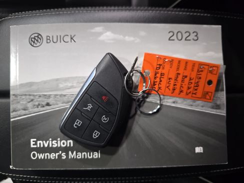 Used 2023 Buick Envision Essence AWD/4WD image 10
