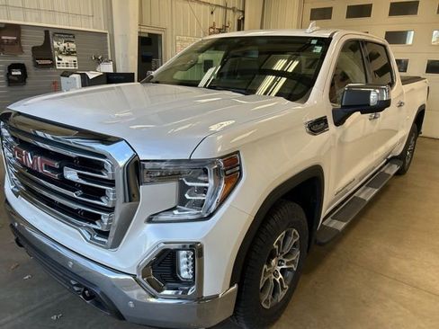 Used 2019 GMC Sierra 1500 SLT image 2