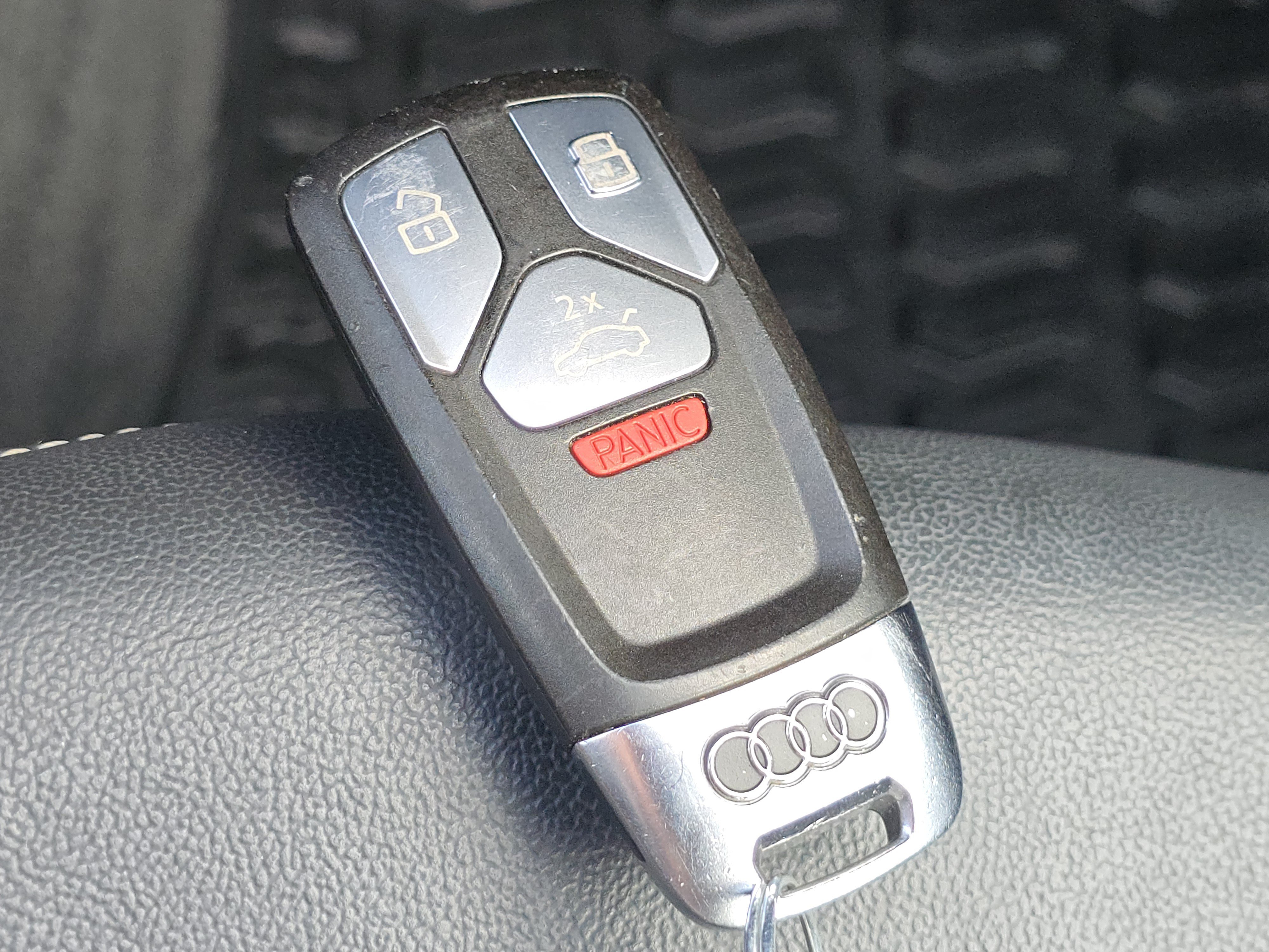 Used 2023 Audi Q5 2.0T Premium w/ Convenience Package AWD/4WD image 27