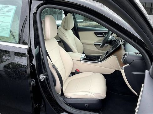 Used 2026 Mercedes-Benz C 300 4MATIC Sedan image 31