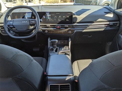 Certified 2026 Kia Sportage LX w/ LX Convenience Package image 14