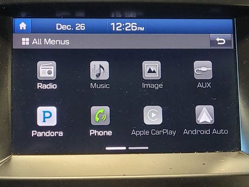 Used 2017 Hyundai Santa Fe SE image 25