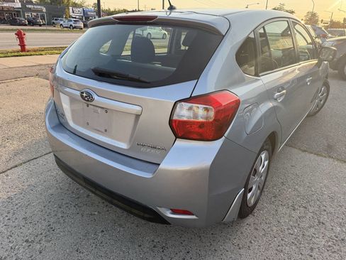Used 2013 Subaru Impreza 2.0i image 10