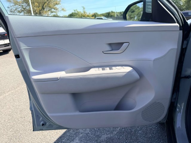 Used 2024 Hyundai Kona SEL AWD/4WD image 14