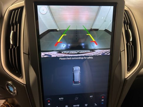 Certified 2023 Ford Edge SEL image 12