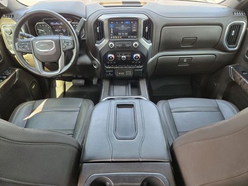 Used 2021 GMC Sierra 1500 Denali w/ Denali Ultimate Package image 18