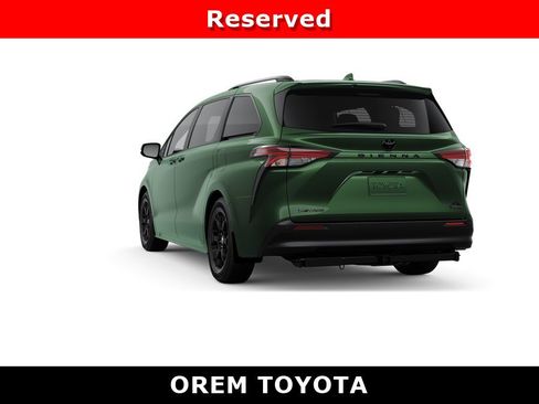 New 2026 Toyota Sienna XLE Woodland Edition AWD/4WD image 7