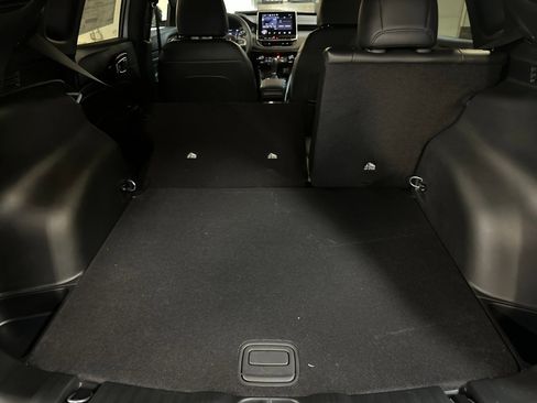 New 2026 Jeep Compass Latitude image 14
